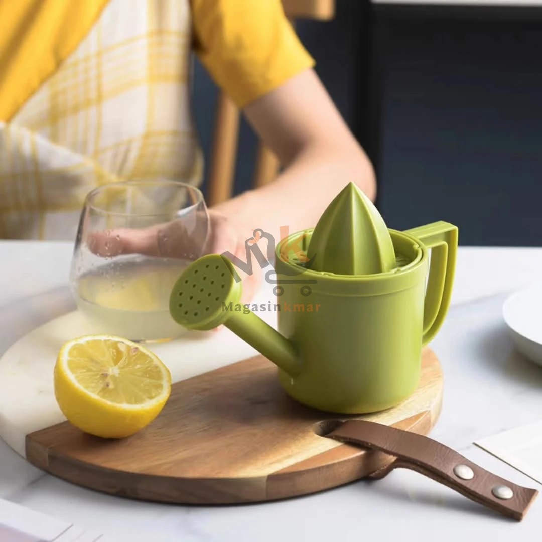 Presse citron en plastique forme mrach