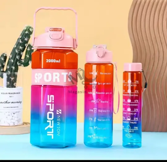 Lot 3 Bouteilles d'eau -en plastique alimentaire