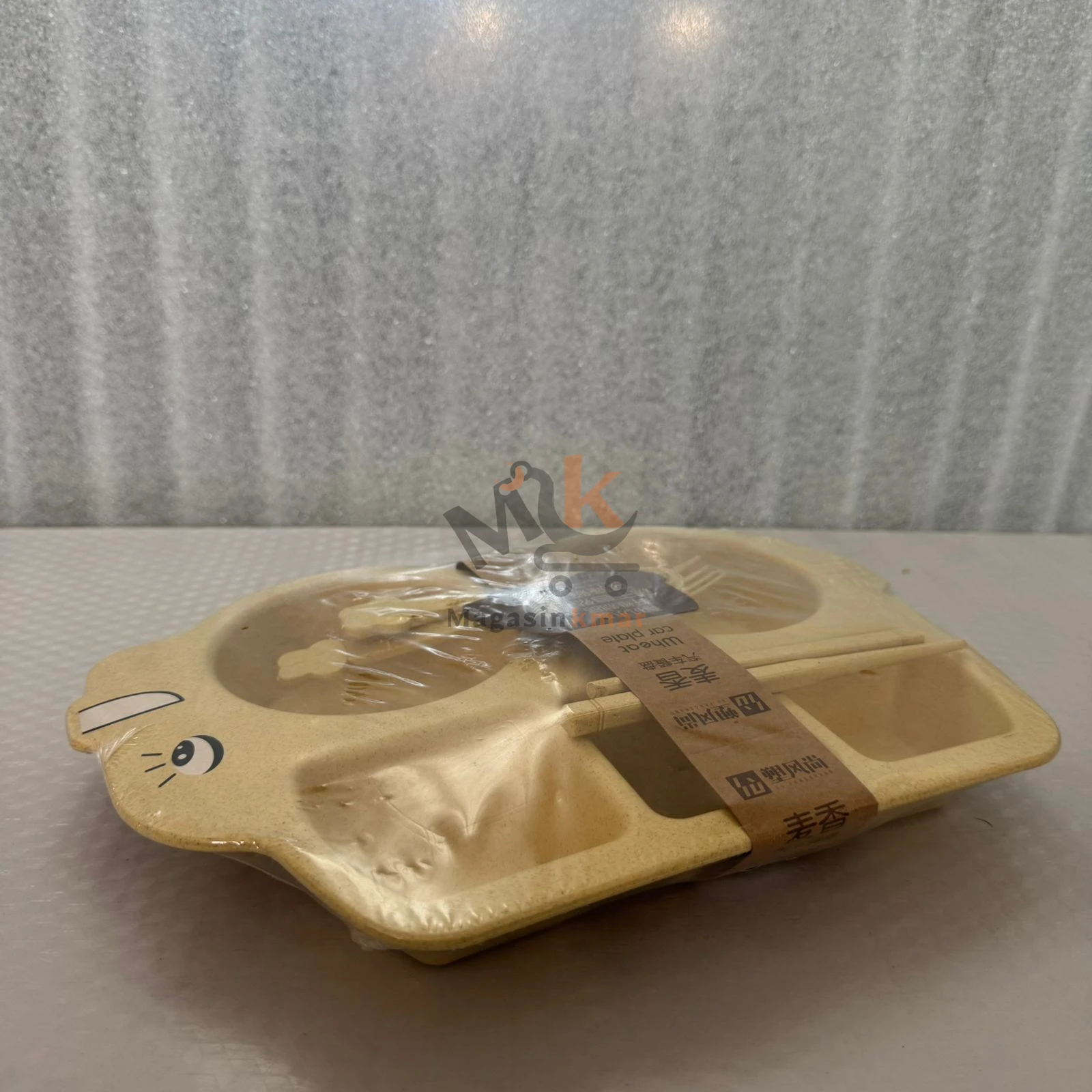 Assiette Enfant avec Couverts en Plastique Alimentaire