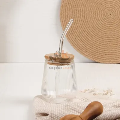 Mug avec paille en verre 400ML