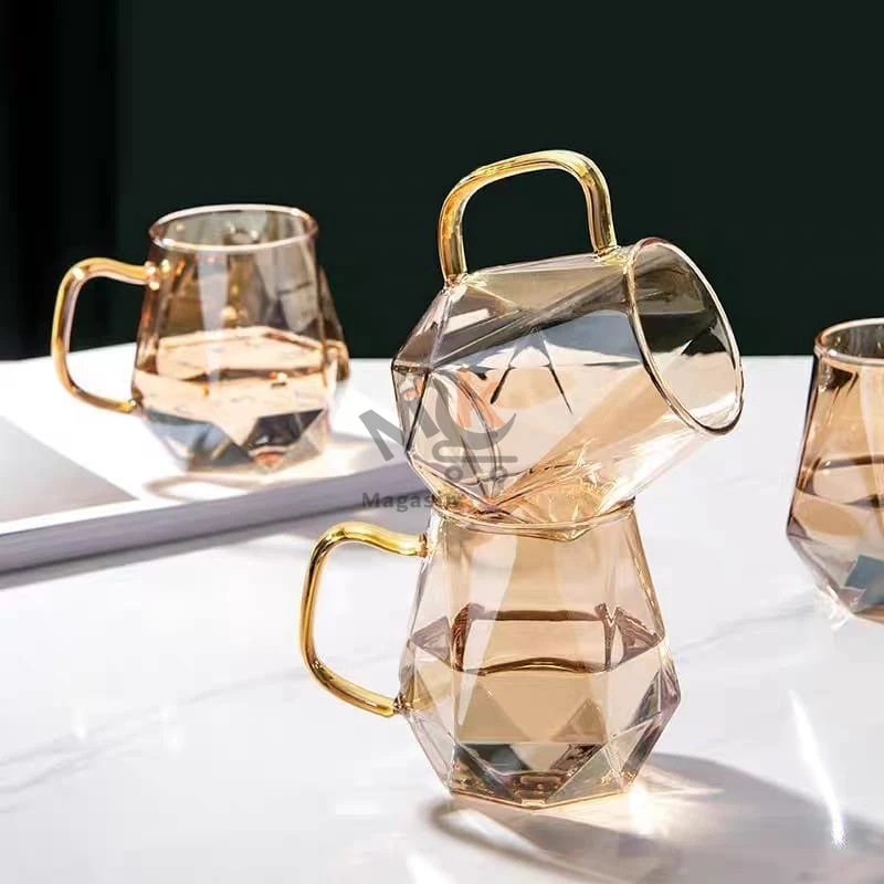 Tasse à café en verre transparent – Élégante et résistante