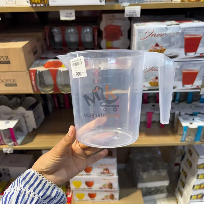 Doseur gradué avec manche -1.2litre