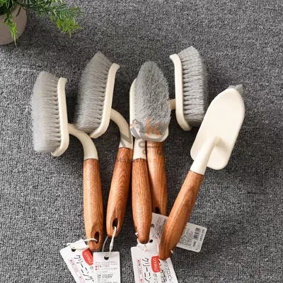 Brosse à sol en plastique 21cm