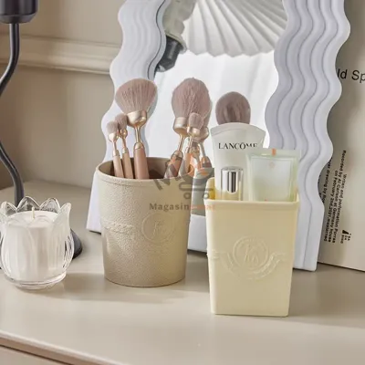 Porte accessoire carrée en plastique