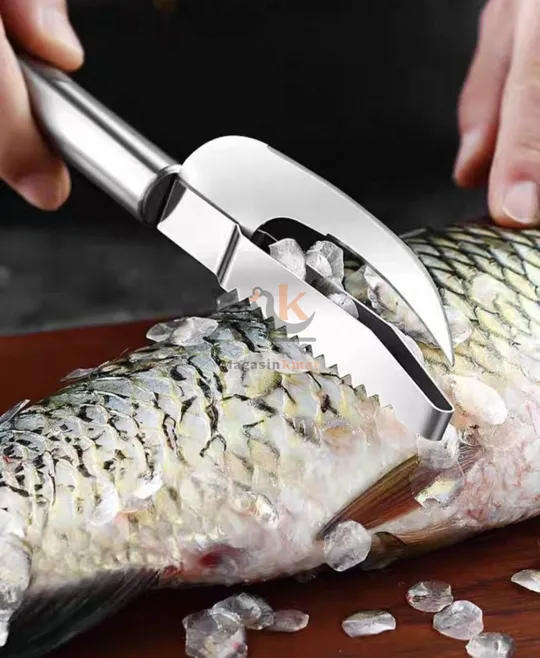 Éplucheur poissons en plastique_16x5cm