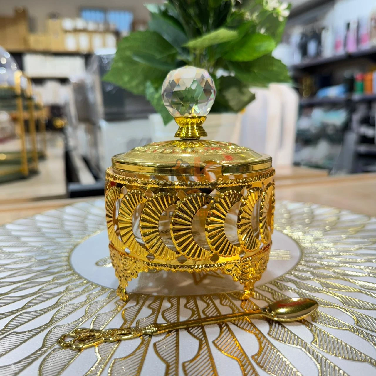 Sucrière en verre avec support et cuillère en métal