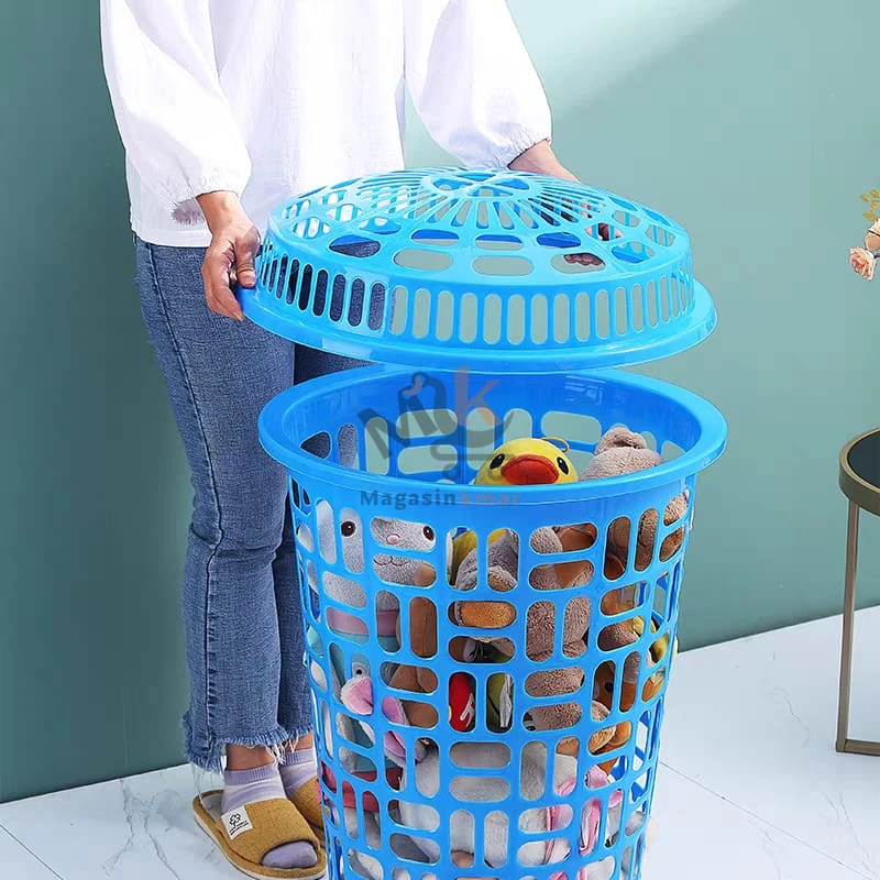 Corbeille à linge en plastique